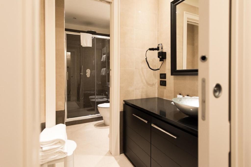 Aparthotel House 4*