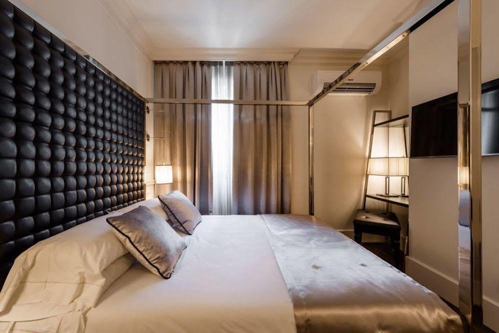 House Aparthotel 4*